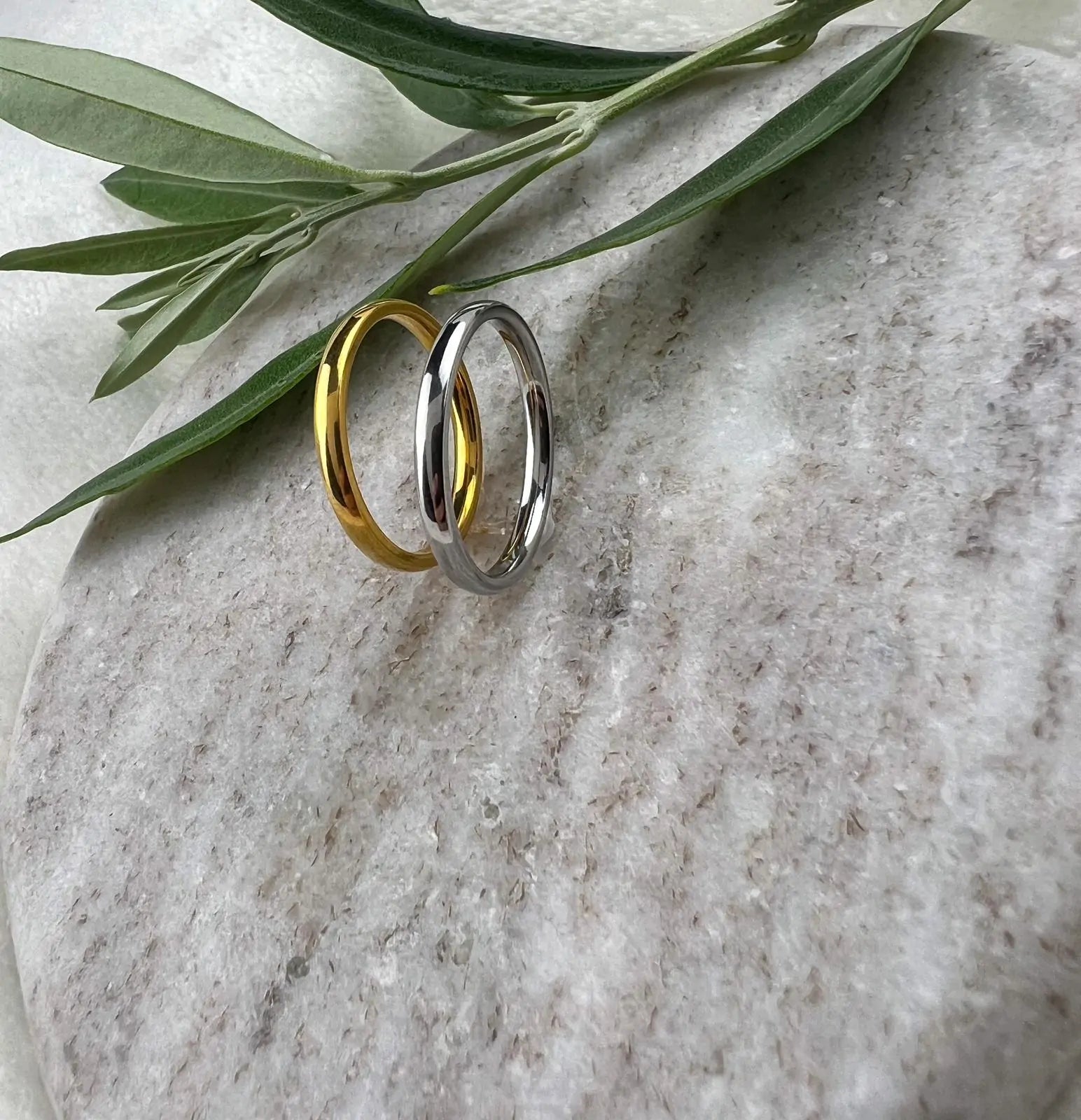 Ring ‘Serenity Circle’