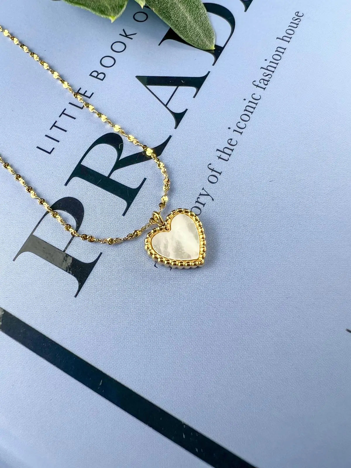 Ketting ‘Pearlescent Love’